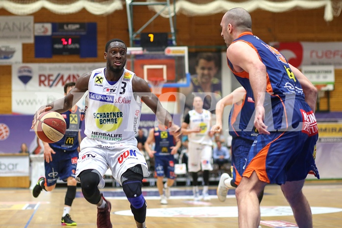 Basketball ABL 2016/17, Grunddurchgang 30.Runde Gmunden Swans vs. Fürstenfeld Panthers


