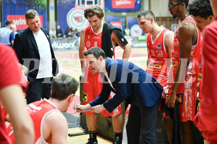 Basketball, Superliga 2024/25, Plazierungsrunde 1.Runde, Flyers Wels vs. Traiskirchen Lions,
