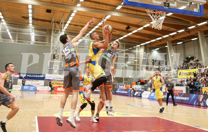 Basketball Basketball Superliga 2019/20, Grunddurchgang 8.Runde St.Pölten vs. Klosterneuburg Dukes


