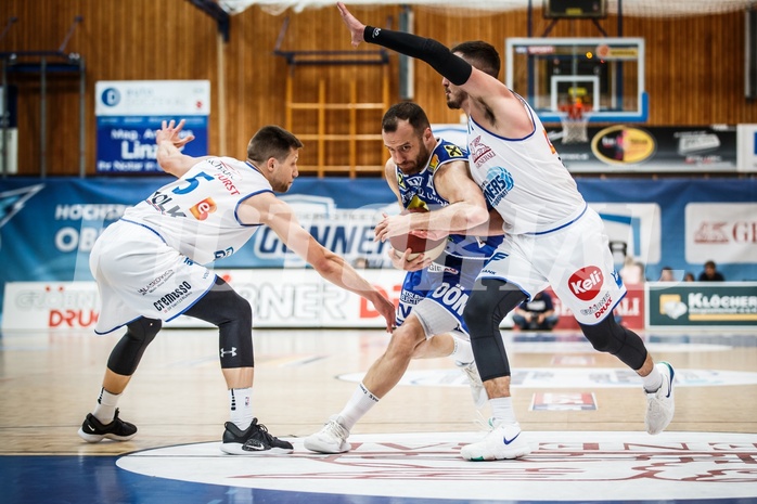 Basketball, ABL 2018/19, Playoff HF Spiel 2, , Gmunden Swans, Enis Murati (4) Basketball, ABL 2018/19, Playoff HF Spiel 2, , Gmunden Swans, Enis Murati (4)