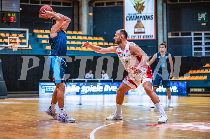 Basketball, Win2Day Superliga 2022/23, Grunddurchgang 21.Runde, BC GGMT Vienna, Vienna Timberwolves, Elias Wlasak (8), Enis Murati (44)