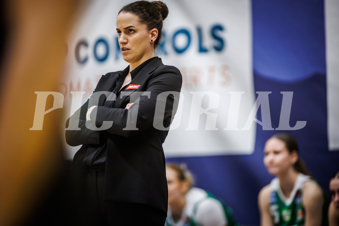 Basketball, Win2Day Basketball Damen Superliga 2023/24, Playoff, Finale Spiel 3, SKN St. Pölten, UBI Graz, Tanja Kuzmanovic (Head Coach)