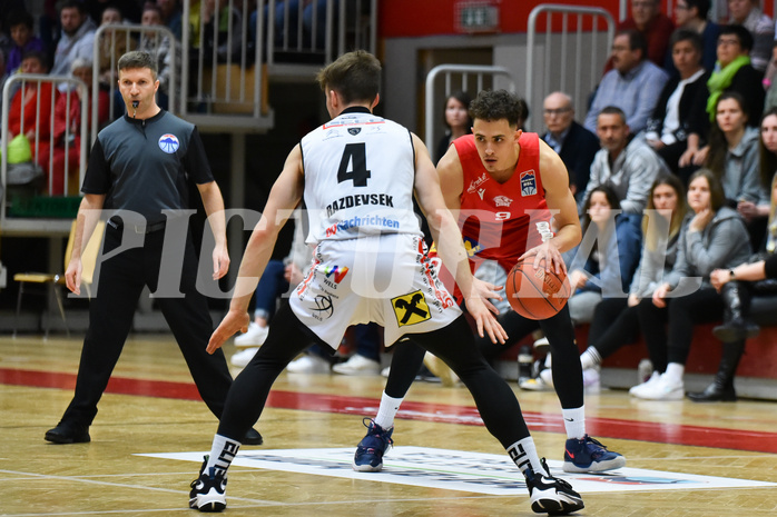 Basketball Superliga 2021/22, 
5. Qualifikationsrunde. Flyers Wels vs. Traiskirchen
