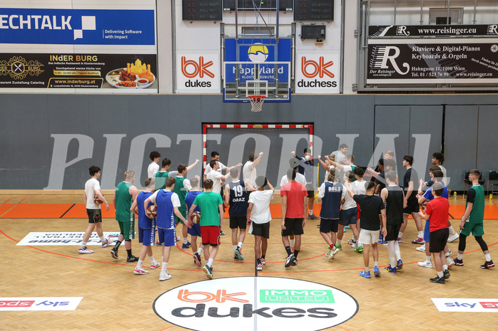 Basketball Nationalteamsichtung 2021,  mu18. 


