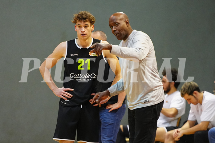 Basketball 2. Liga 2021/22, Grundduchgang 7.Runde , Jennersdorf vs. Basket Flames


