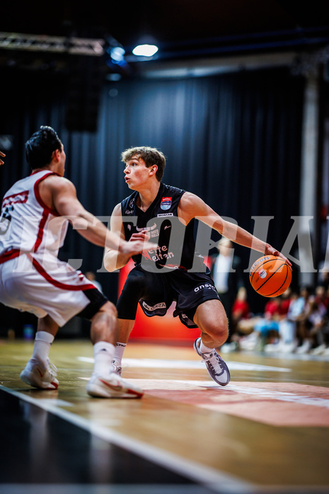 Basketball, Win2Day Superliga 2024/25, Grunddurchgang 20.Runde, BC Vienna, Kapfenberg Bulls, Miro Zapf (7)