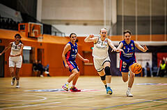 Basketball, Win2Day Basketball Damen Superliga 2023/24, Grunddurchgang 3.Runde, Basket Flames, UBSC Graz, Isabelle Fleischanderl (7), Larisa Dzanko (7)