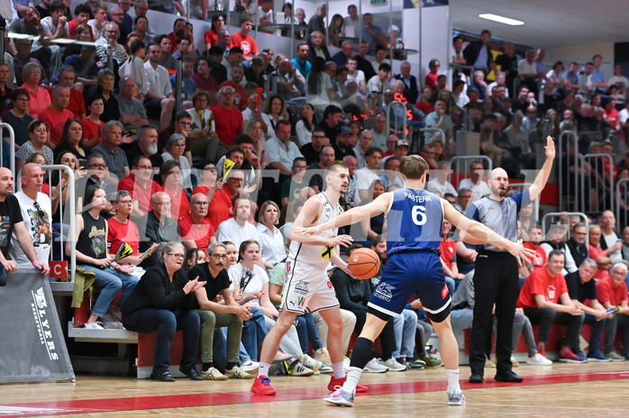 Basketball Superliga 2024/25, Playoff, Viertelfinale Spiel 3, Flyers Wels vs BBC Nord Dragonz,
