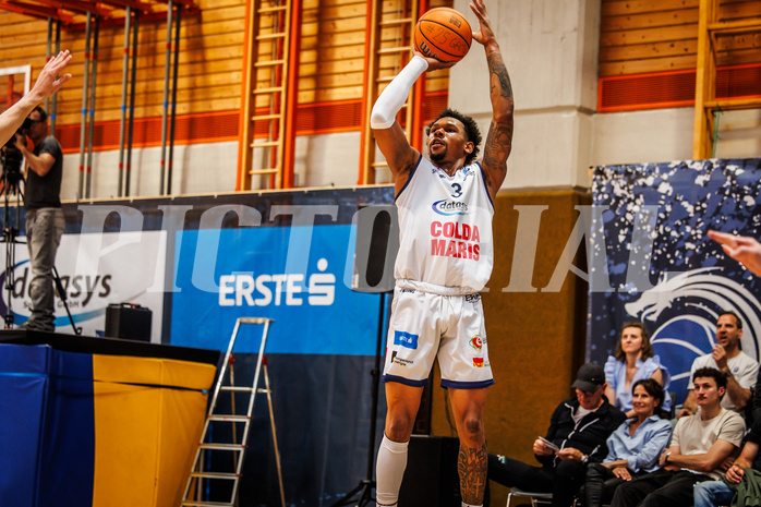 Basketball, win2day Basketball Superliga 2024/25, Playoffs Halbfinale 4. Spiel
, BBC Nord Dragonz, Gmunden Swans, Rayshawn Mart (3)
