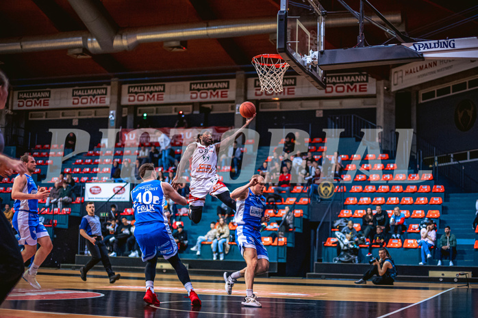 Basketball, Win2Day Superliga 2022/23, 8. Platzierungsrunde, BC Vienna, Oberwart Gunners, Jahenns Manigat (21)