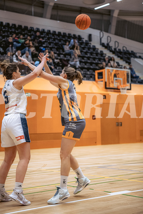 Basketball, Win2Day Basketball Damen Superliga 2022/23, Grunddurchgang 12.Runde, Vienna Timberwolves, BK Raiffeisen Duchess Klosterneuburg, Valentina Mraulak (5)
