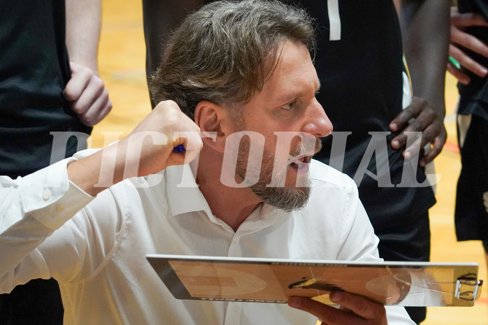 Basketball Zweite Liga 2024/25, 
2. Viertelfinale Raiders Tirol vs. Vienna United

