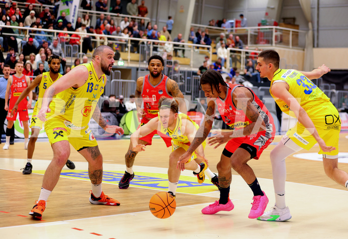 Basketball Superliga 2023/24, Playoff, Viertelfinale Spiel 2 SKN St. Pölten vs. Traiskirchen Lions


