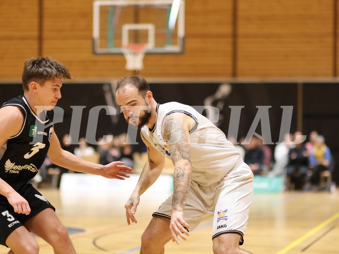 Basketball Zweite Liga 2023/24, Grunddurchgang 13.Runde Raiders Tirol vs. BBU Salzburg