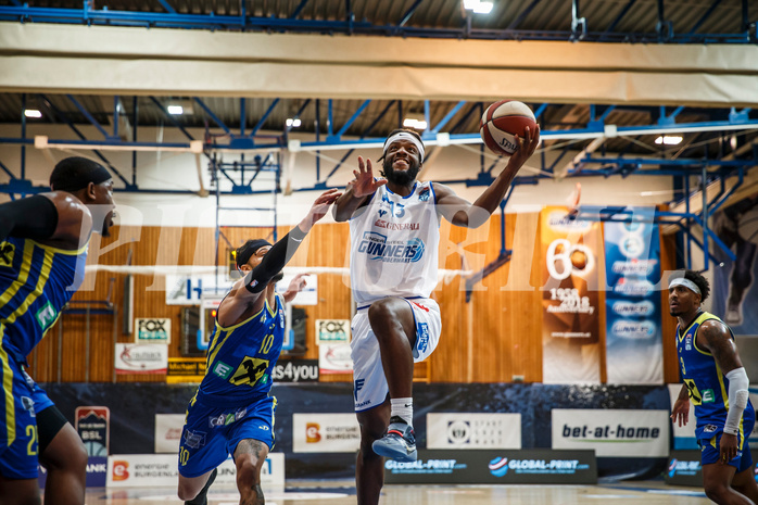Basketball, bet-at-home Basketball Superliga 2020/21, Grunddurchgang, 12. Runde, Oberwart Gunners, UBSC Graz, Quincy Diggs (13)