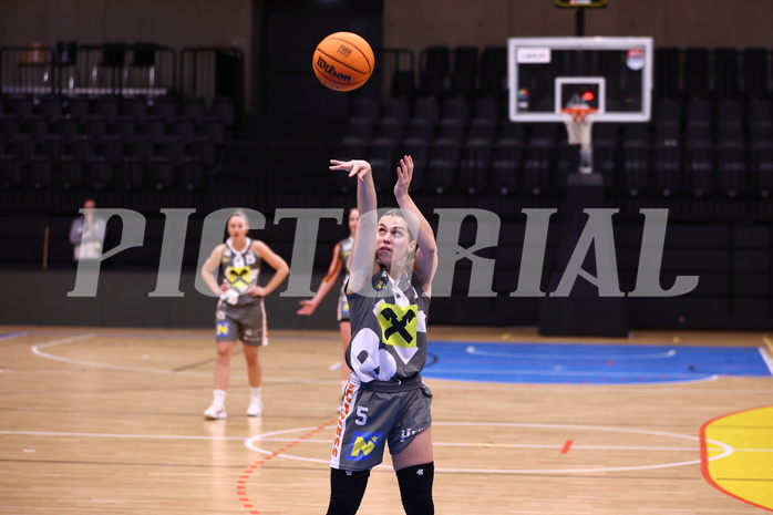 03.02.2024, Graz, Raiffeisen Sportpark, Basketball Damen Superliga 2023/24, Grunddurchgang 11.Runde, UBI Holding Graz - BK Raiffeisen Duchess Klosterneuburg ,  