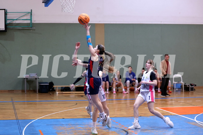 20.03.2024, Graz, Unionhalle A, Basketball Damen Superliga 2023/24, Semifinale, UBSC-DBBC Graz - SKN St. Pölten Frauen,  