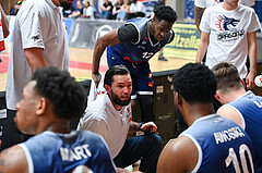 Basketball Superliga 2024/25, Playoff, Viertelfinale Spiel 1, Flyers Wels vs BBC Nord Dragonz,
