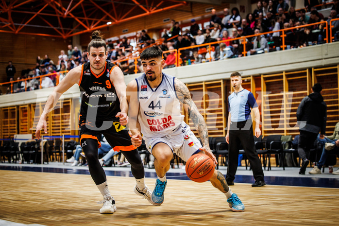 Basketball, win2day Basketball Superliga 2022/23, 10. Qualifikationsrunde, BBC Nord Dragonz, Fürstenfeld Panthers, Fabio Söhnel (44) Basketball, win2day Basketball Superliga 2022/23, 10. Qualifikationsrunde, BBC Nord Dragonz, Fürstenfeld Panthers, Fabio Söhnel (44)