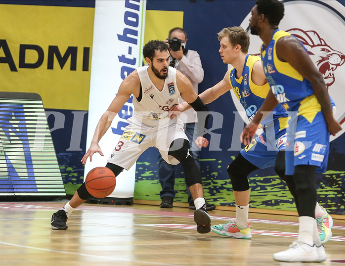Basketball Superliaga 2021/22, Grunddurchgang 8.Runde Traiskirchen Lions vs. SKN St.Pölten
