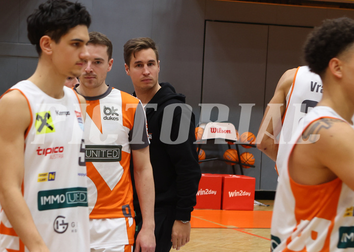 Basketball Superliga 2024/25, Grunddurchgang 11.Runde Klosterneuburg Dukes vs. Flyers Wels


