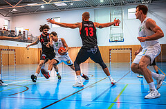 Basketball, Austria Cup 2022/23, 3.Vorrunde, Union Deutsch Wagram Alligators, Mistelbach Mustangs, Paul Schuecker (11), Armin Karian (17)