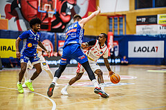 Basketball, Win2Day Superliga 2024/25, Playoffs, Halbfinale Spiel 2, Traiskirchen Lions, Oberwart Gunners, Daniel Köppel (14), Cedric Russell (0)