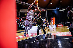 Basketball, Win2Day Superliga 2024/25, Grunddurchgang 17.Runde, BC Vienna, Flyers Wels, Ivan Gavrilovic (23)