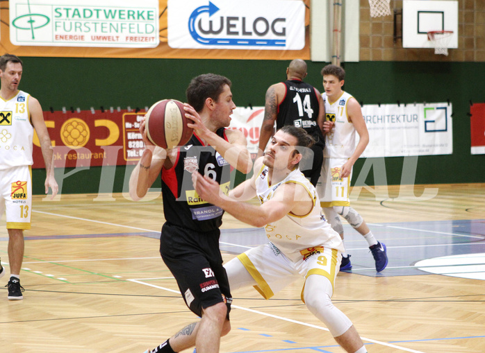 Basketball 2.Bundesliga 2020/21 Halbfinale Spiel 1  Fürstenfeld Panthers vs  Mattersburg Rocks
