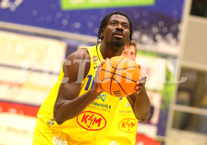 Basketball Superliga 2023/24, Playoff, Viertelfinale Spiel 2 SKN St. Pölten vs. Traiskirchen Lions


