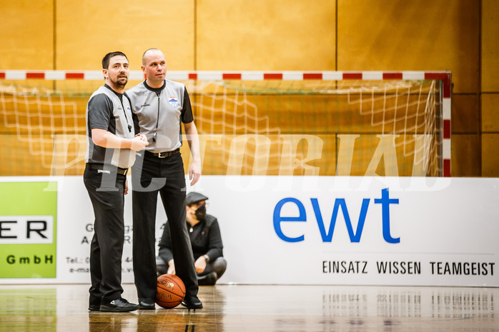 Basketball, Basketball Zweite Liga, Grunddurchgang 17.Runde, Mattersburg Rocks, Fürstenfeld Panthers, Referees