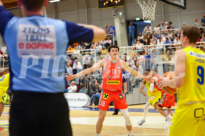 Basketball Superliga 2023/24, Playoff, Viertelfinale Spiel 4 SKN St. Pölten vs. Traiskirchen Lions


