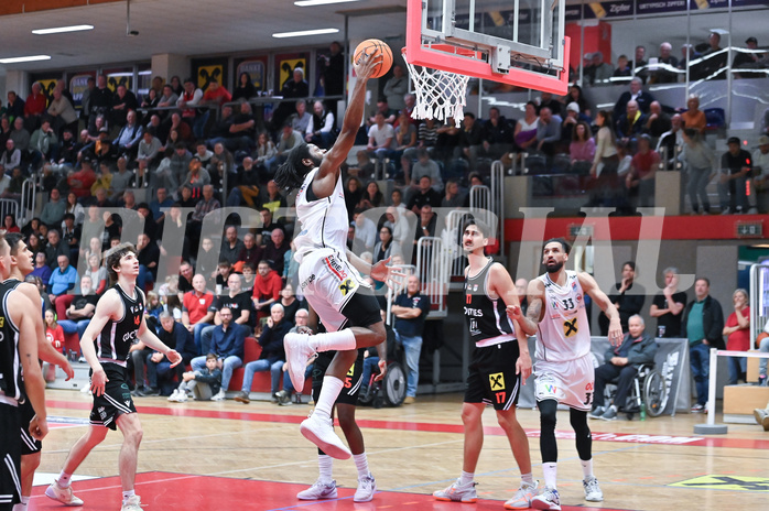 Basketball, Superliga 2024/25, Grunddurchgang 9.Runde, Flyers Wels vs. Fürstenfeld Panthers,