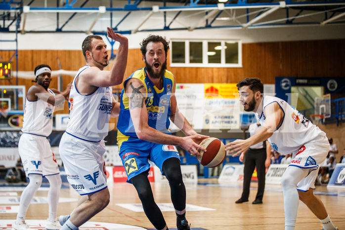 Basketball, bet-at-home Basketball Superliga 2020/21, Grunddurchgang 6. Runde, Oberwart Gunners, St. Pölten, Logan Schilder (15)