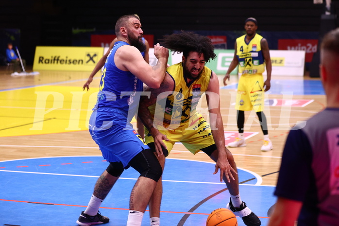 08.10.2023, Graz, Raiffeisen Sportpark Graz, Basketball Superliga 2023/24, Grunddurchgang, Runde 2, UBSC Raiffeisen Graz vs. SKN St. Pölten