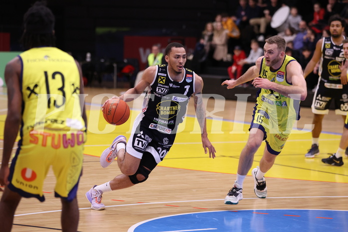 05.02.2023, Graz, Raiffeisen Sportpark Graz, Basketball Superliga 2022/23, Grunddurchgang, Runde 20, UBSC Raiffeisen Graz - OCS Swans Gmunden