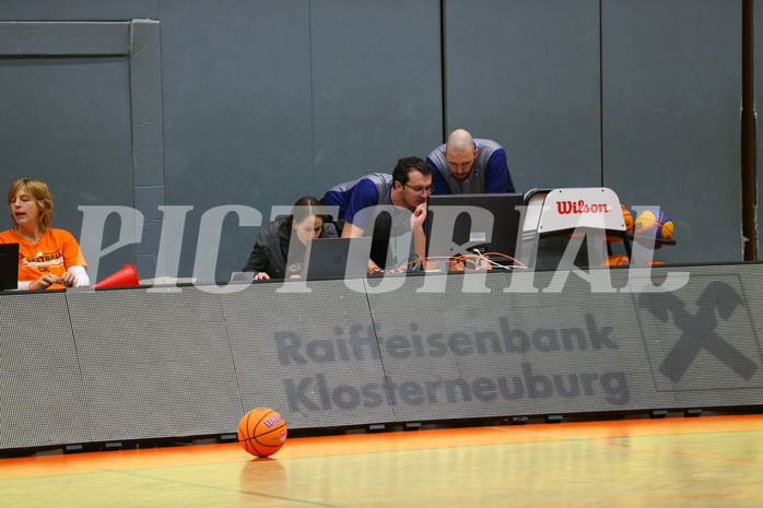Basketball Damen Superliga 2024/25, Grunddurchgang 5.Runde BK Duchess Klosterneuburg vs. Vienna Timberwolves


