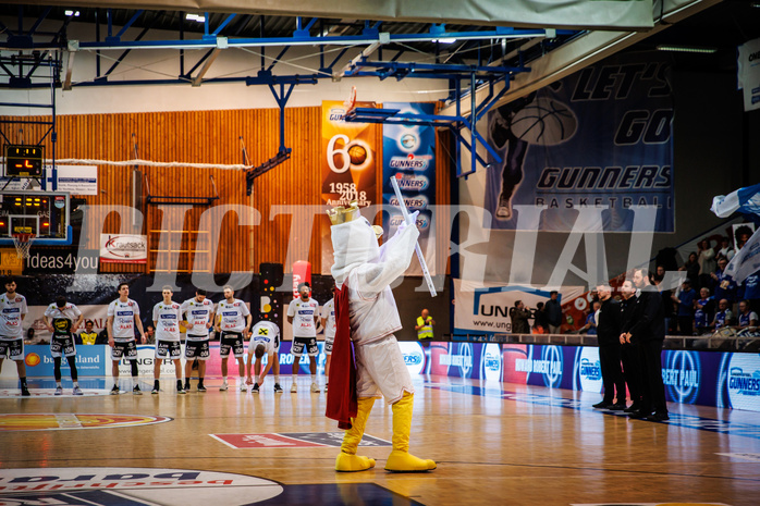 Basketball, Basketball Austria Cup 2022/23, Halbfinale 1, Oberwart Gunners, Gmunden Swans, #mascot