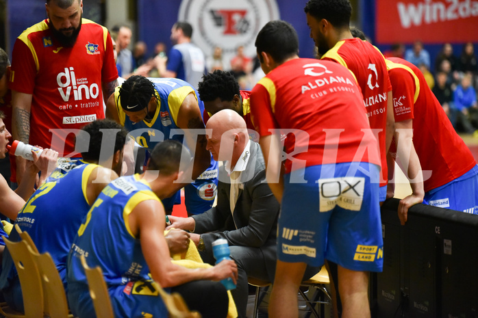 Win2Day Basketball Superliga 2022/23, Playoff,
Viertelfinale Spiel 3, Flyers Wels vs SKN St. Pölten Win2Day Basketball Superliga 2022/23, Playoff,
Viertelfinale Spiel 3, Flyers Wels vs SKN St. Pölten