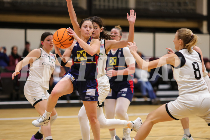 Basketball Damen Superliga 2023/24, Grunddurchgang 8.Runde Basket Flames vs. SKN St.Pölten


