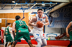 Basketball, bet-at-home Basketball Superliga 2021/22, Playoffs, Viertelfinale Spiel 3, Oberwart Gunners, Kapfenberg Bulls, Tyler Creammer (10)