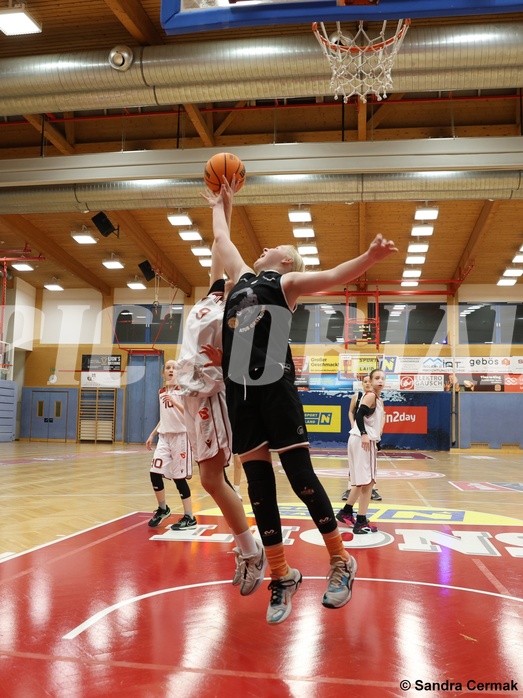 Basketball Superliga 2024/25, SLWU14 Traiskirchen Lionesses vs. ATUS Gratkorn Scorpions


