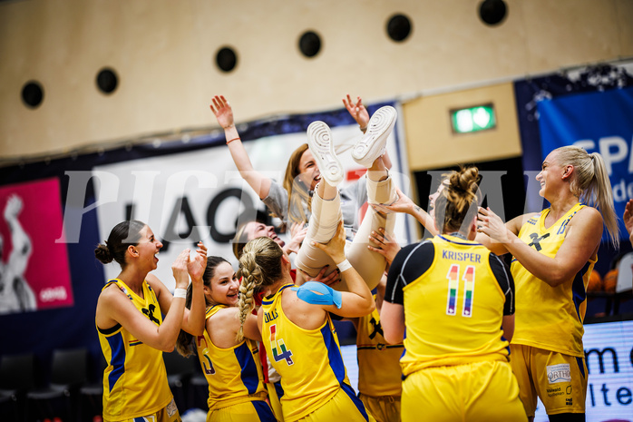 Basketball, Win2Day Basketball Damen Superliga 2023/24, Playoff, Finale Spiel 3, SKN St. Pölten, UBI Graz, 