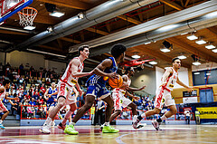 Basketball, Win2Day Superliga 2024/25, 2. Platzierungsrunde, Traiskirchen Lions, Oberwart Gunners, Caleb Fields (4)