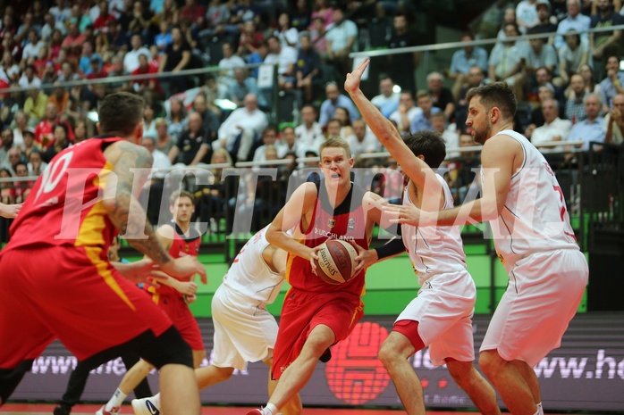 Basketball 