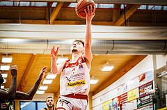 Basketball, win2day Basketball Superliga 2022/23, 8. Qualifikationsrunde, Traiskirchen Lions, UBSC Graz, David Makivic (1)