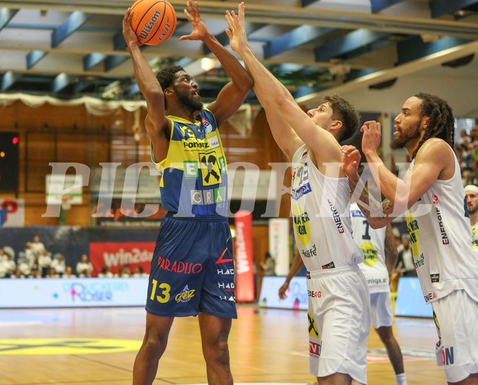 Basketball Superliga 2024/25, Playoffs, Viertelfinale Spiel 1 Gmunden Swans vs. UBSC Graz


