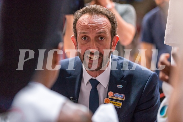 Basketball, ABL 2016/17, Playoff HF Spiel 2, Oberwart Gunners, WBC Wels, Chris Chougaz (Coach)