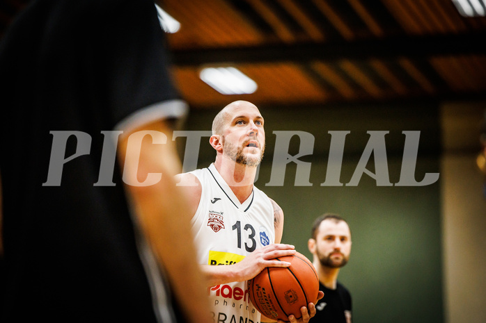 Basketball, Basketball Zweite Liga 2022/23, Playoff, Viertelfinale Spiel 2, Mattersburg Rocks, BBU Salzburg, Corey Hallett (13)