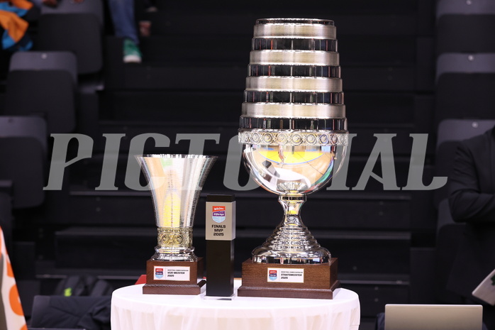 17.04.2025, Graz, Raiffeisen Sportpark, Basketball Damen Superliga 2024/25, Finale Spiel 3, UBI Graz vs. Klosterneuburg Duchess,  